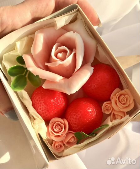 Мыло ручной работы, подарок