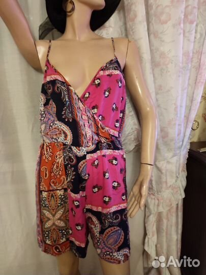 Летний комбинезон с шортами, Англия