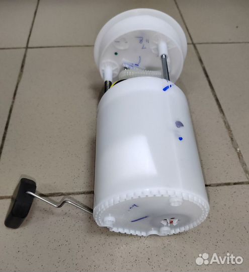 Топливный насос VW Polo RUS / Skoda Rapid (оригина