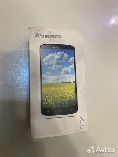 Телефон Lenovo S820