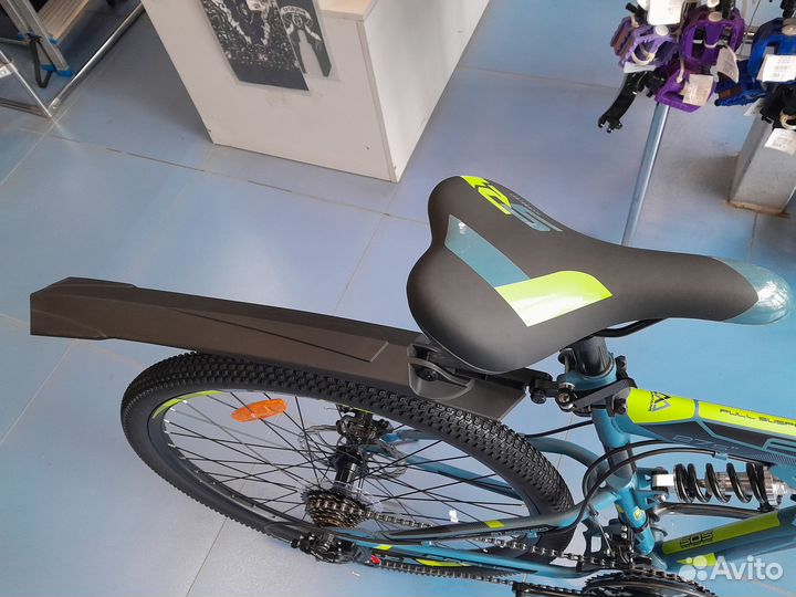 Горный двухподвесный велосипед Stels Focus 27,5