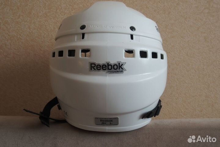 Шлем хоккейный. L. Reebok