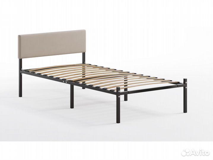 Кровать металлическая с мягкой спинкой