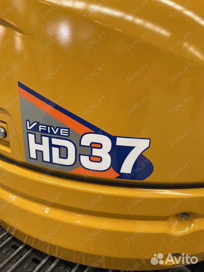 Мини-экскаватор Kato HD37V5NG, 2023