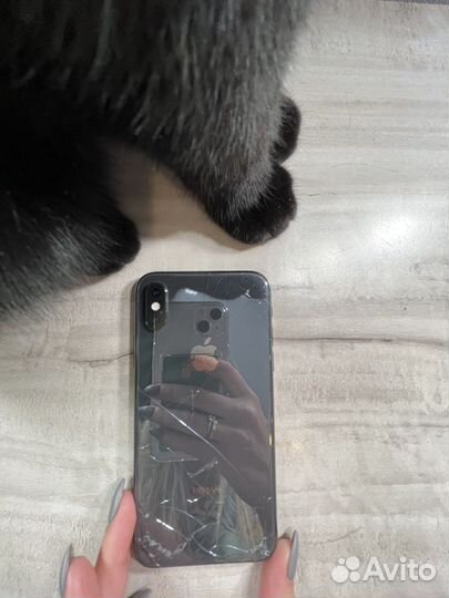 iPhone Xs, 64 ГБ