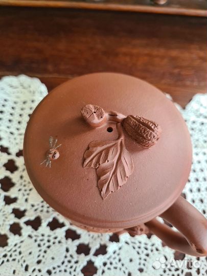 Кружка заварочная с крышкой из красной глины