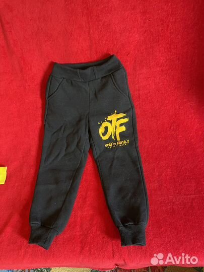 Спортивный костюм