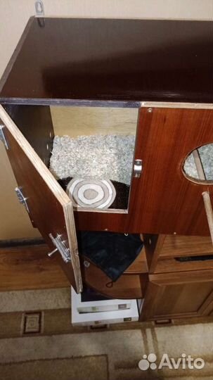 Гнездо для попугаев