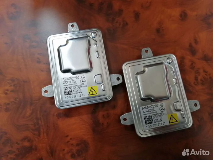 Блок ксенон A,B,W204 C,SLK,CLS, GL,ML W166