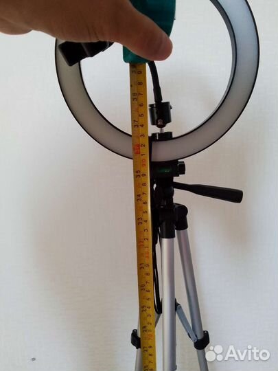 Штатив для телефона с лампой