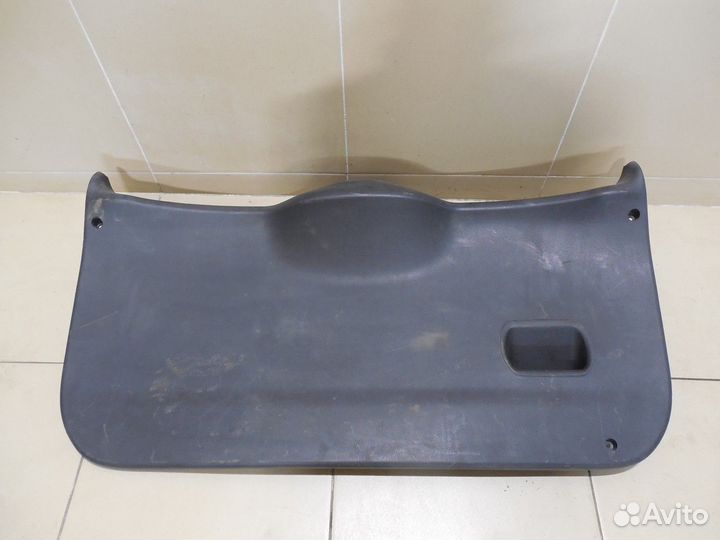 Обшивка двери багажника Fusion 2002-2012