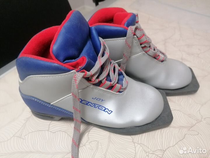 Лыжные ботинки детские 35