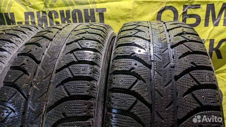 Bridgestone Ice Cruiser 7000 265/65 R17