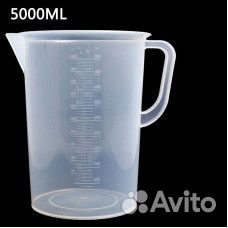 Мерный стакан с ручкой