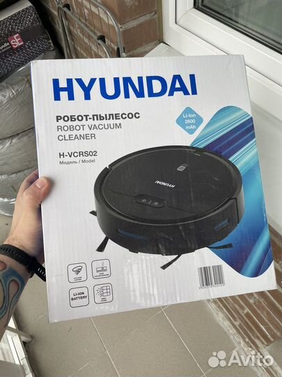 Робот пылесос Hyundai h-vcrs02