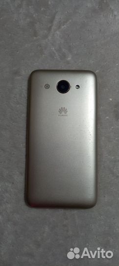 HUAWEI Y3 2017, 8 ГБ