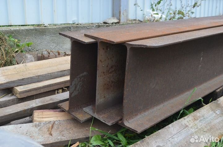 Балка двутавровая 30 Б2 4,4 м 3 штуки