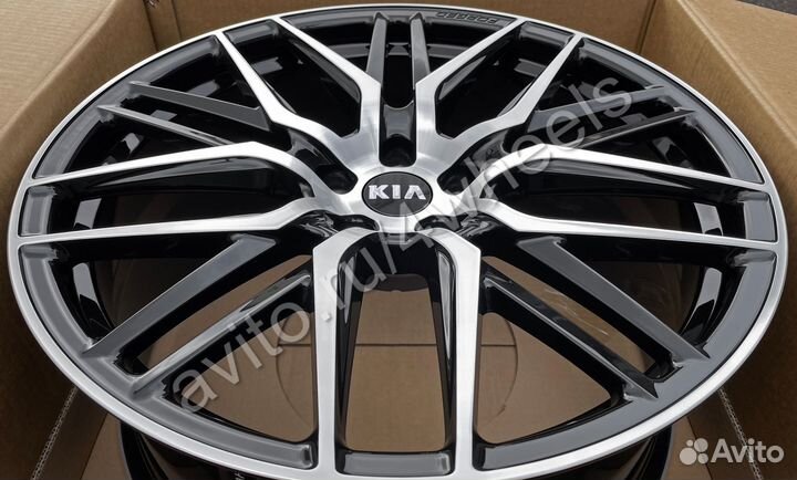 Кованые диски Киа Стингер К900 R18 наличие