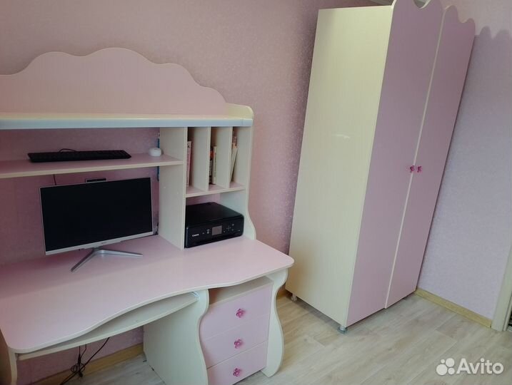 Мебель для девочки подростка