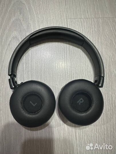 Беспроводные/проводные наушники JBL Tune 660NC