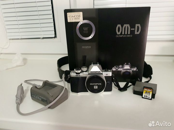 Фотоаппарат Olympus OM-D E-M10 MarkII