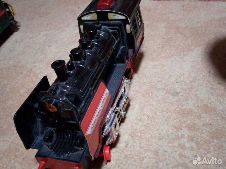 Грузовой поезд игрушка на пульте управления