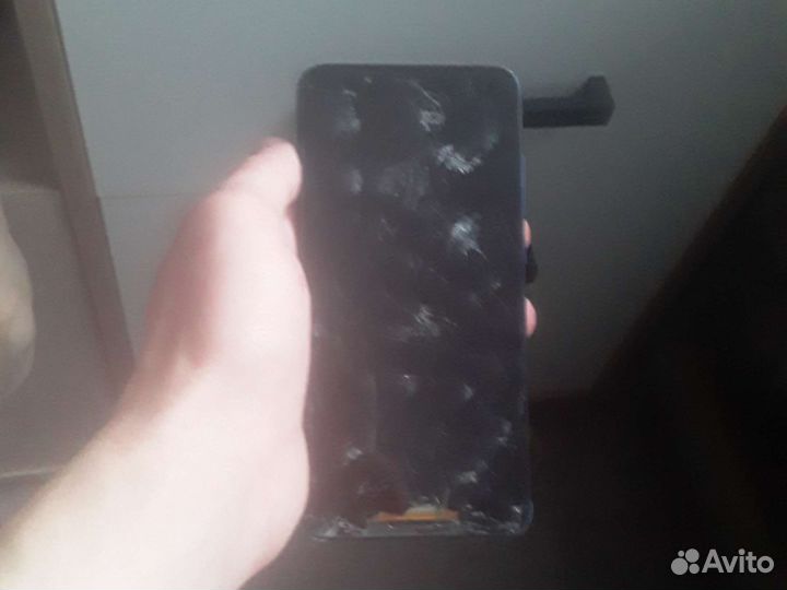 Мобильные телефоны