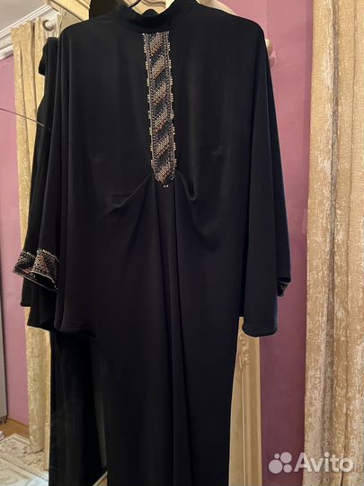Абая черная