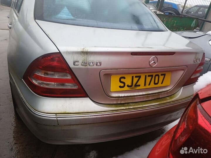 Блок управления двс mercedes benz C-class W203 200