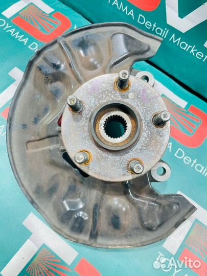 Кулак поворотный передний правый Toyota Avensis