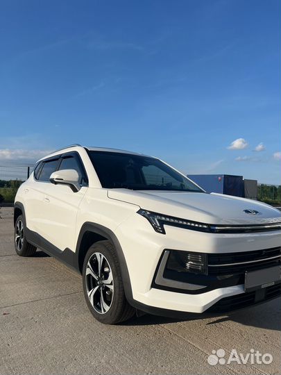 Москвич 3 1.5 CVT, 2023, 10 000 км