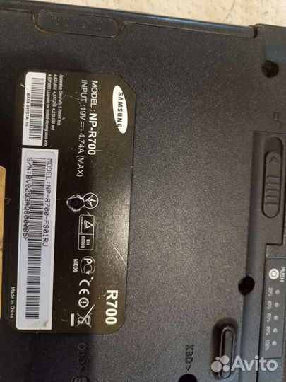 Ноутбук Samsung r700