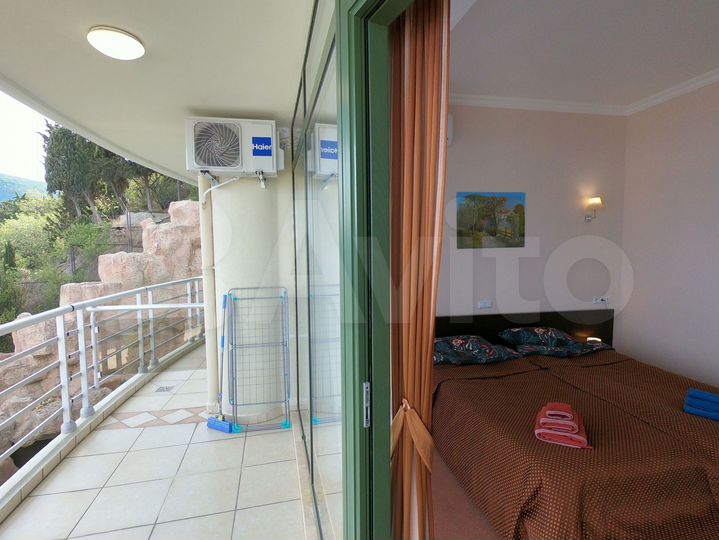 Квартира-студия, 37 м², 4/4 эт.