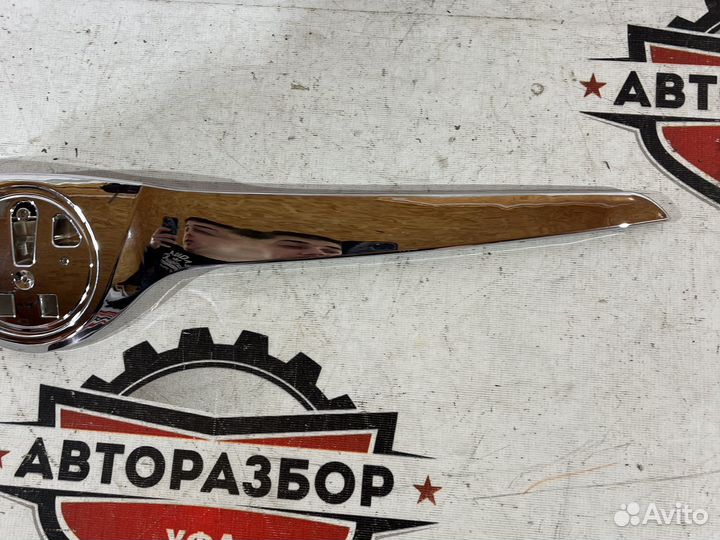Молдинг капота новый skoda fabia II 2010-2014