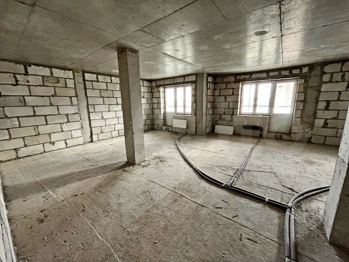 2-к. квартира, 84 м², 3/3 эт.