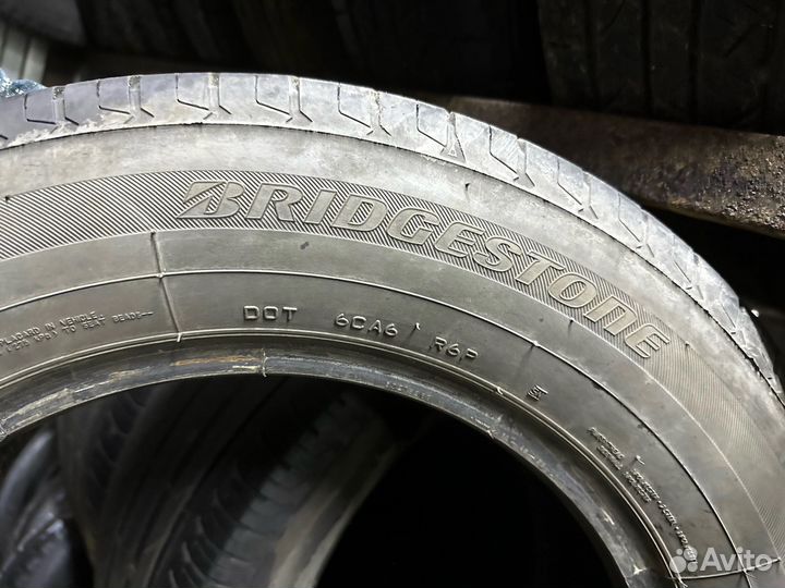 Bridgestone Turanza T001 225/60 R16