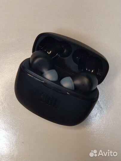 Беспроводные наушники jbl tune 215 tws
