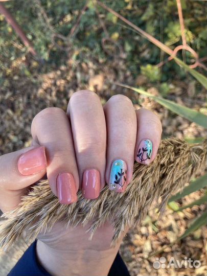 Наращивание ногтей