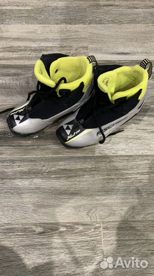 Детские лыжные ботинки Fischer XJ Sprint (EU 33)