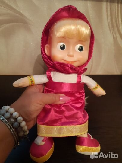 Игрушка Маша Медведь