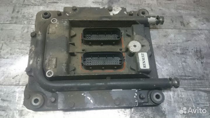 Блок электронный управления двс Renault Prem DXI11