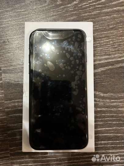 iPhone SE (2020), 128 ГБ