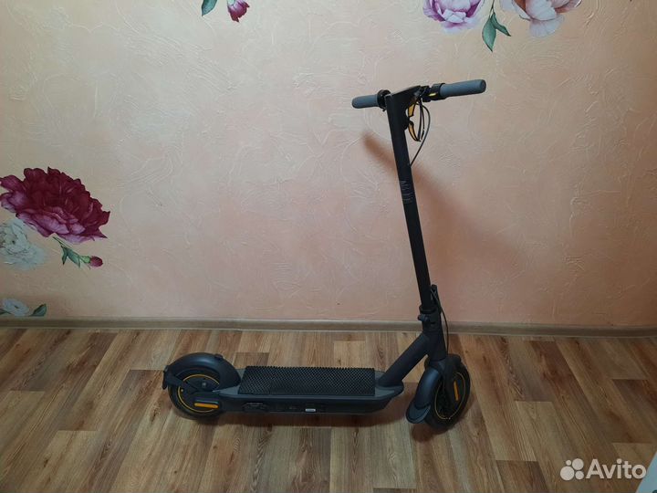 Электросамокат ninebot max g30p