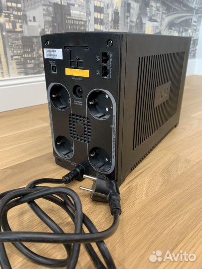 Ибп APC Back-UPS 1100