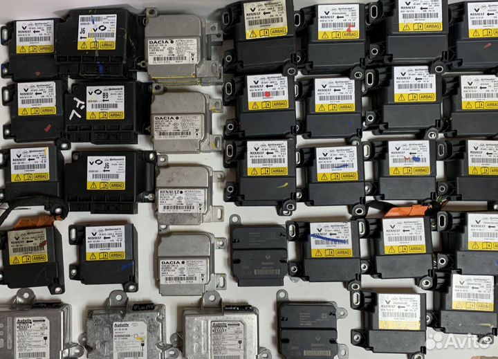 Блок управления подушкой безопасности Renault