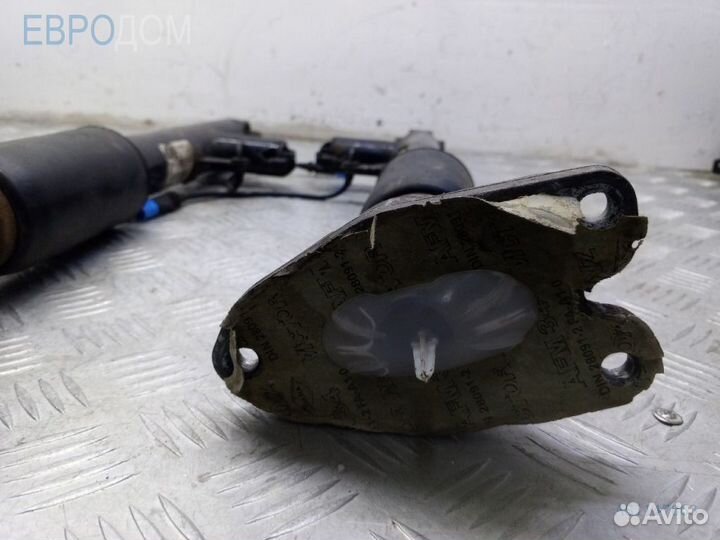 Стойка задняя на BMW F32 LCI s1147863