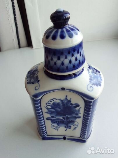 Фарфор Гжель. Штоф