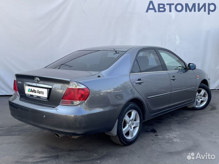 Toyota Camry 2.4 AT, 2005, 155 300 км