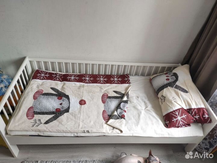 Детская кровать IKEA с матрасом