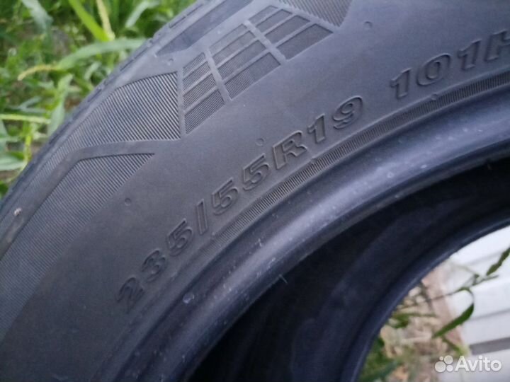 Nexen Roadian CTX 235/55 R19